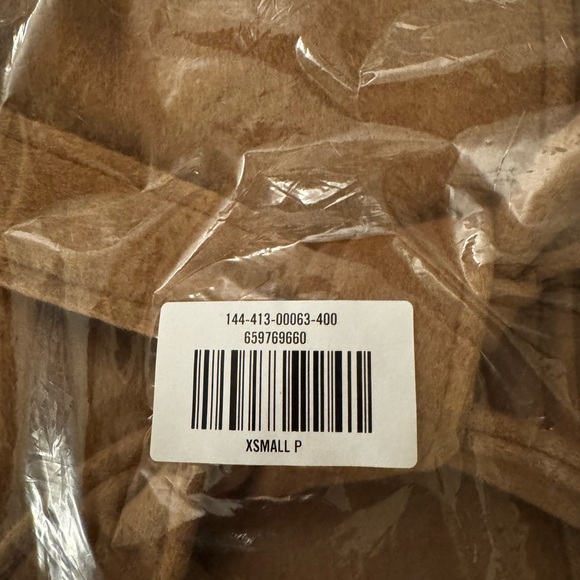 Women’s Abercrombie and Fitch Wool Blend Trench Coat - Picture 9 of 13